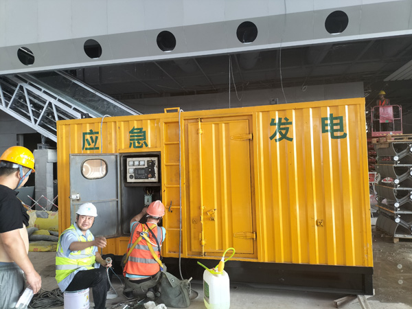 锡林浩特怎样判断空气滤清器是否需要更换？