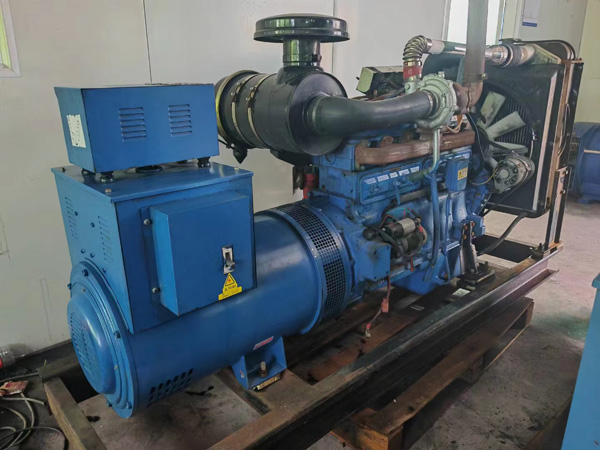 锡林浩特100kW柴油发电机组使用多级机油有哪些优缺点？